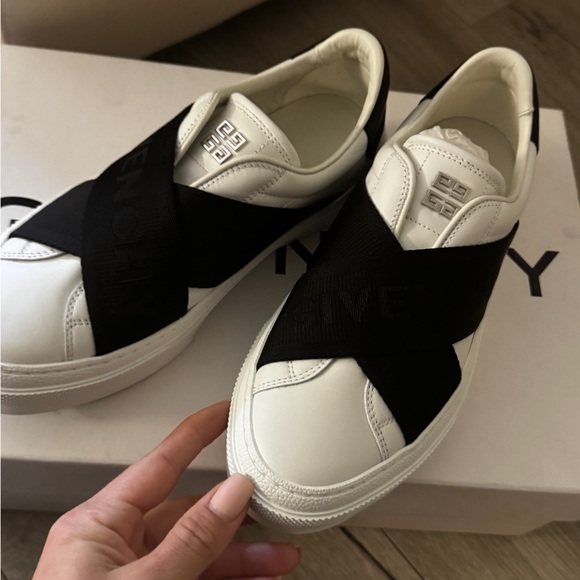 Givenchy Black and White Slip-On Sneakers - Picture 5 of 6